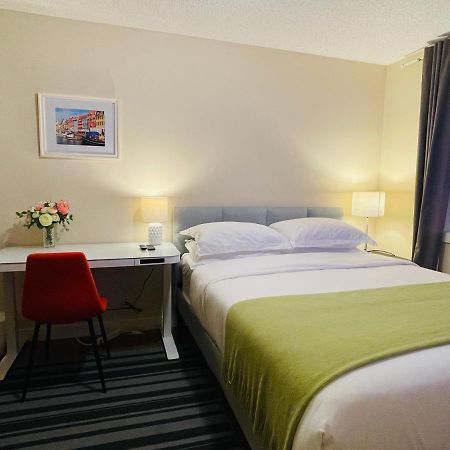Joe'S Cozy And Quality Place In YYC 외부 사진